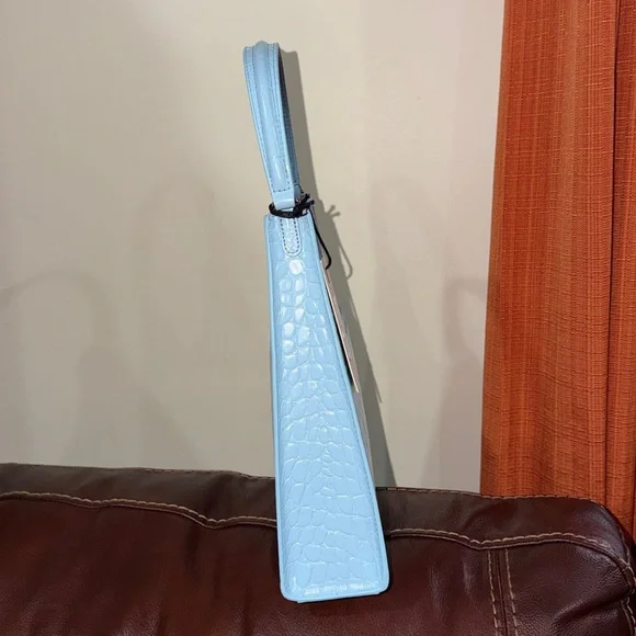 🔥🔥🔥NEW Staud Rey Blue Croc Embossed Leather Shoulder Bag - Picture 5 of 13